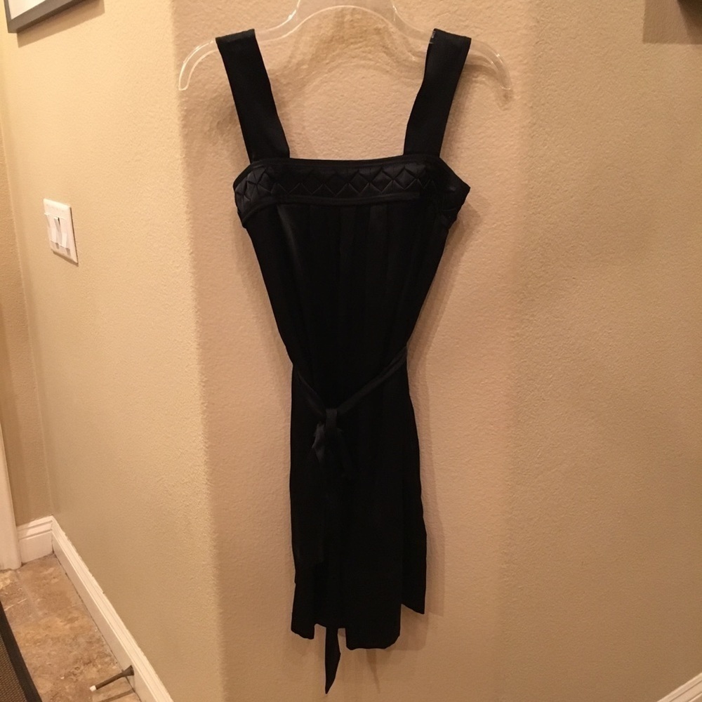 BANANA REPUBLIC Black Dress 100% Silk Size 0P